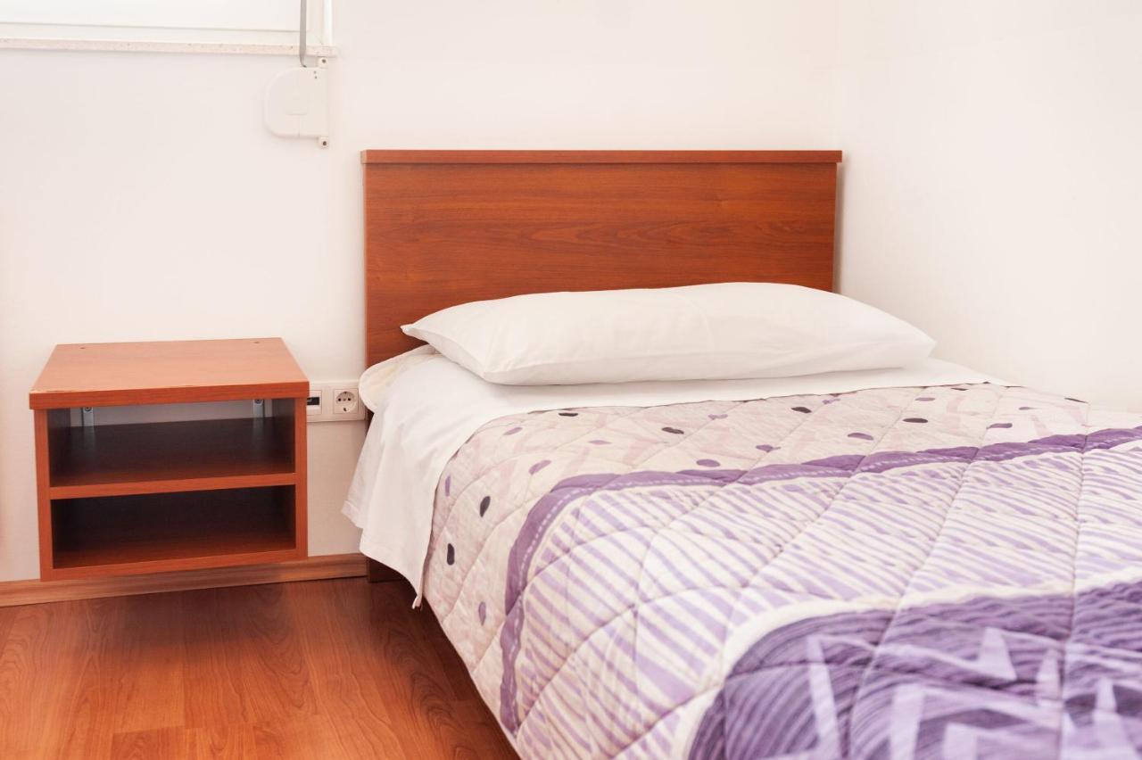 Apartments Lumaduma Трогір Екстер'єр фото