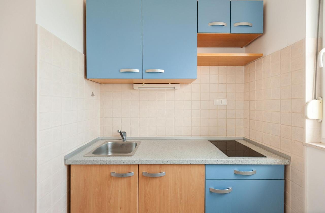 Apartments Lumaduma Трогір Екстер'єр фото